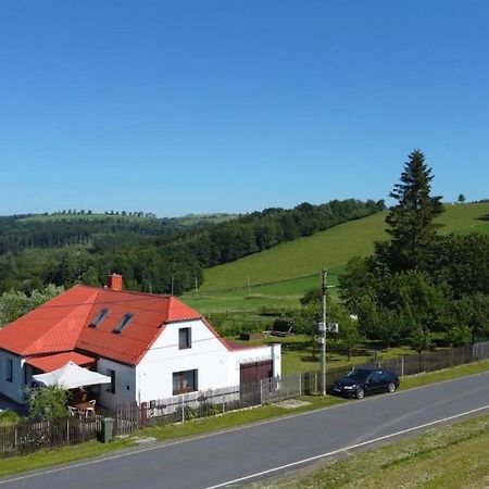 Dum Nedaleko Resovskych Vodopadu Villa Tvrdkov Exterior foto