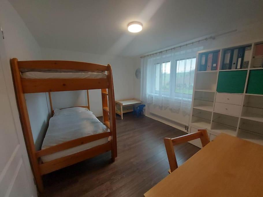 Dum Nedaleko Resovskych Vodopadu Villa Tvrdkov Exterior foto